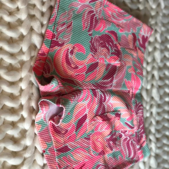 Lilly Pulitzer  3" Alycia Pocket Short - Picture 5 of 6